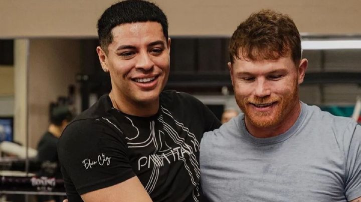 ¿Canelo Álvarez se pasó de copas y corrió a Grupo Firme de los XV años de Emily Cinnamon?