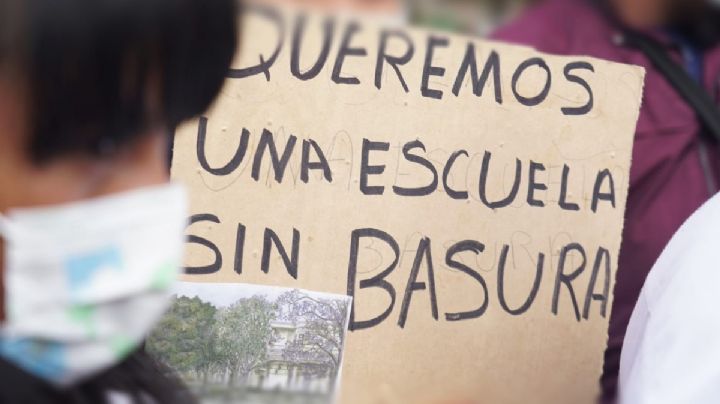 Crisis de basura Oaxaca: estudiantes de primaria piden a comerciantes no usar su escuela de tiradero