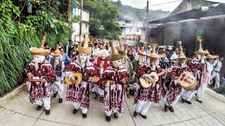 Los Huehuentones de Oaxaca regresan; ¿qué son y cómo surgieron estos seres del otro mundo?