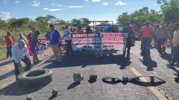 Bloqueo en la carretera Istmo-Oaxaca hoy 9 de noviembre: Damnificados del 7S demandan apoyos