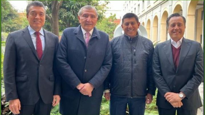 Salomón Jara se reúne con el presidente López Obrador en Palacio Nacional