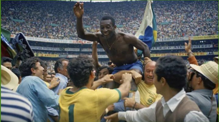 El astro mundial Pelé preocupa al mundo del futbol por su salud