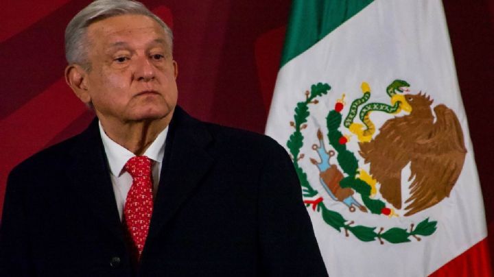 AMLO admite que hubo "travesura" en Plan B de reforma electoral: ¿Qué intentaron incluir diputados?