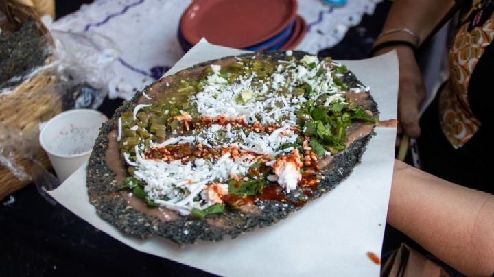 OAXACA va por Récord Guinness de la tlayuda más grande del mundo en la Guelaguetza 2025; ¿Cuándo y dónde será el evento?