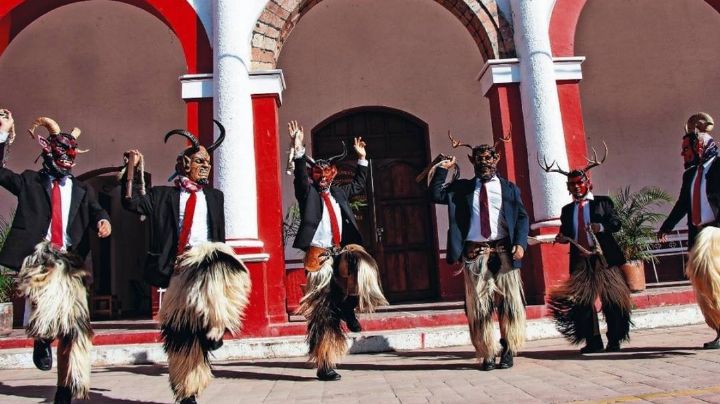 Danza de los diablos de Tecomaxtlahuaca: historia del baile burlón presente en la Guelaguetza 2022