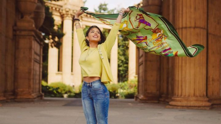 5 looks street style de Ángela Aguilar que puedes recrear para tu día a día