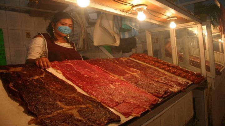 Mercado 20 de Noviembre en Oaxaca: ¿Qué carnes asadas pedir y cuál es su ubicación?