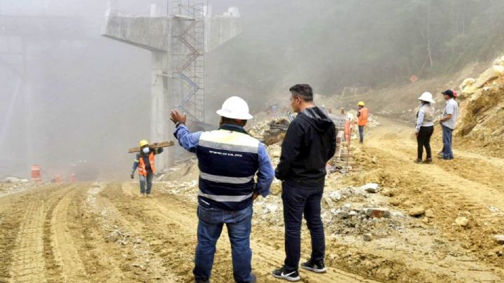 Suspenden trabajos de autopista Oaxaca-Puerto Escondido por conflicto agrario