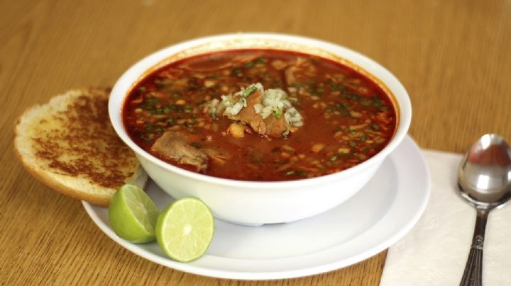 ¿Pozole saludable? Sí existe y así lo puedes preparar según las recomendaciones del IMSS