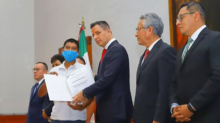 Encabeza Alejandro Murat ceremonia de liberación de 50 personas indígenas y de escasos recursos