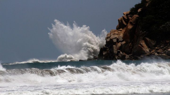 El día que el mar invadió la tierra: así fue el tsunami que arrasó con Oaxaca