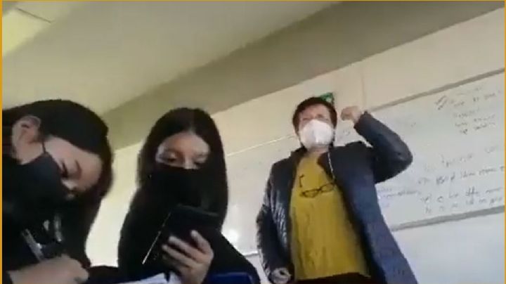 Profesora insulta a alumnos en clase y los llama "retrasados mentales" | VIDEO