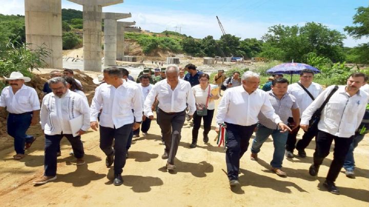 AMLO en Oaxaca: estas son las acciones del gobierno tras el desastre por Agatha