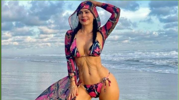 Maribel Guardia abre 2023 con sensual fotografía desde la playa