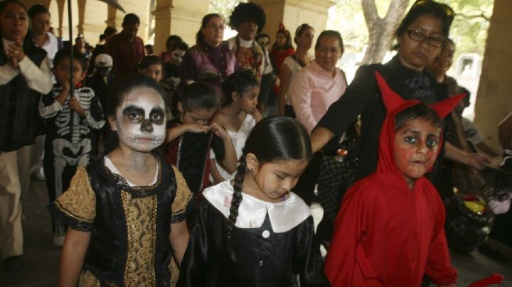 ¿Se suspenden las clases en OAXACA EL 1 Y 2 de noviembre por el Día de Muertos?