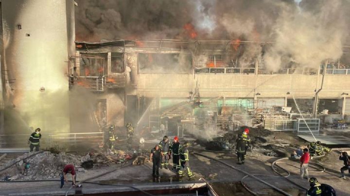 FOTOS: Así quedó Plaza Oasis de Tepito después del incendio en bodega de tenis