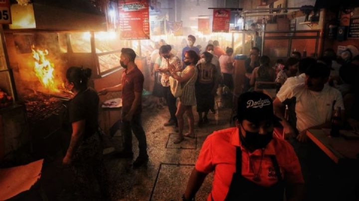 Guía para comer en el Mercado de las Carnes OAXACA: Todo lo que debes probar en el Pasillo de Humo