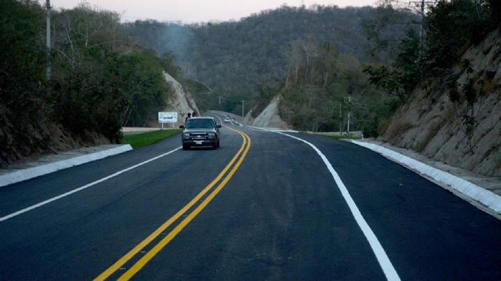 Reactivan obras de súper carretera Oaxaca-Puerto Escondido