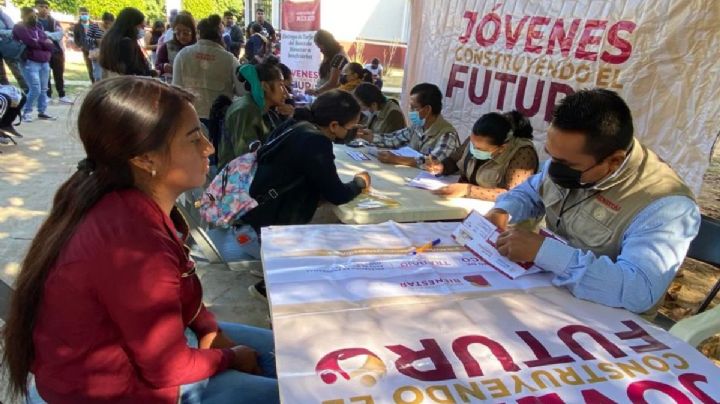 Beca Jóvenes Escribiendo el Futuro 2023: Fechas de registro para el apoyo de 10,300 pesos