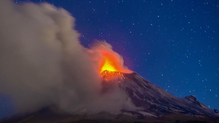 VIDEO | El Popocatépetl expulsa impresionantes bombas de lava; ¿en qué nivel de alerta está?