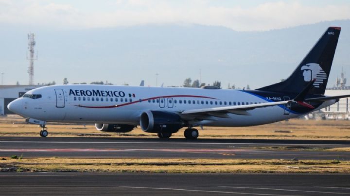 Avión de Aeroméxico aterriza de emergencia en OAXACA: "Se despresurizó", cuenta pasajero | VIDEO