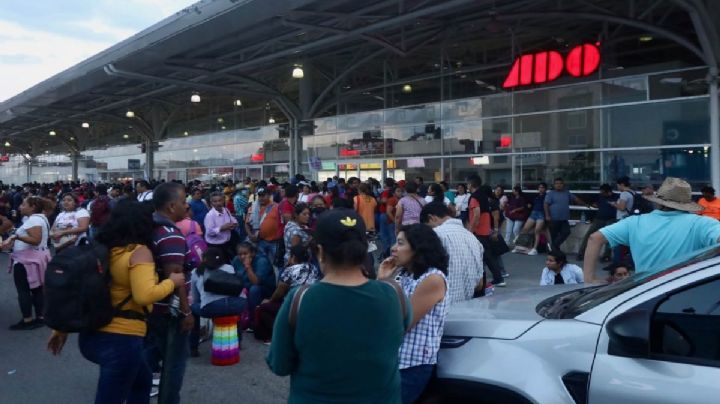 Bloqueos en OAXACA hoy 8 de junio: Cierran paso al Aeropuerto y Terminal ADO