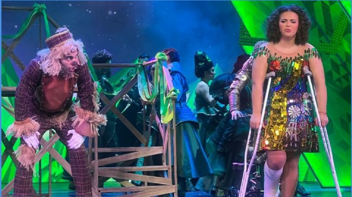 Lucerito Mijares se accidenta justo antes de su debut en 'El Mago'; ¿abandonará el musical?