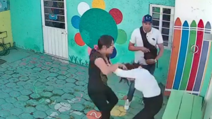 Maestra de kinder es golpeada y amenazada por padres; "me hicieron pedir perdón de rodillas"