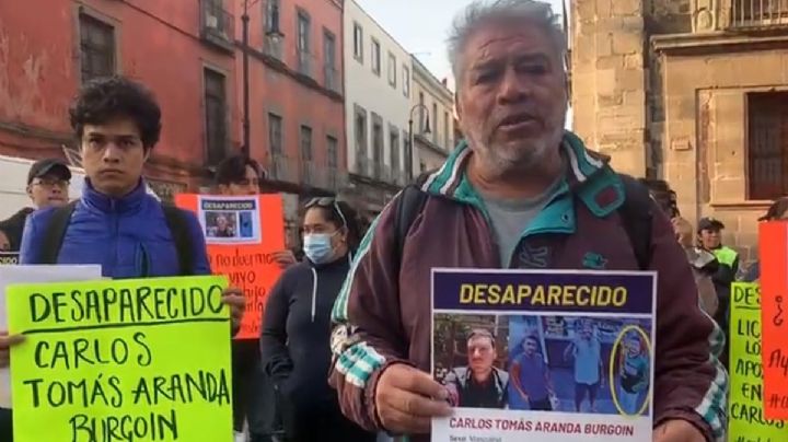 Oaxaqueño desaparecido en Canadá: Padres de Carlos Aranda piden ayuda al presidente AMLO