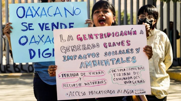 Jara califica de racista protesta contra gentrificación en OAXACA; "fomenta el odio a extranjeros"