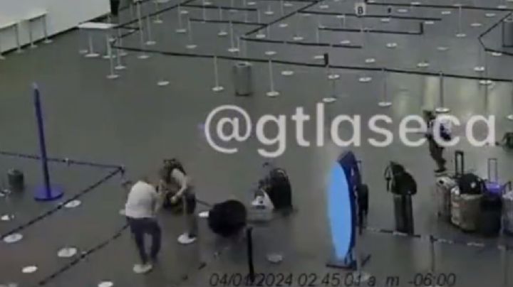 VIDEO| Momento justo en que venezolano es apuñalado en el aeropuerto de la CDMX