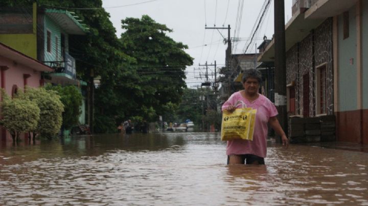 JUCHITÁN recupera la normalidad tras desbordamiento de Río Los Perros