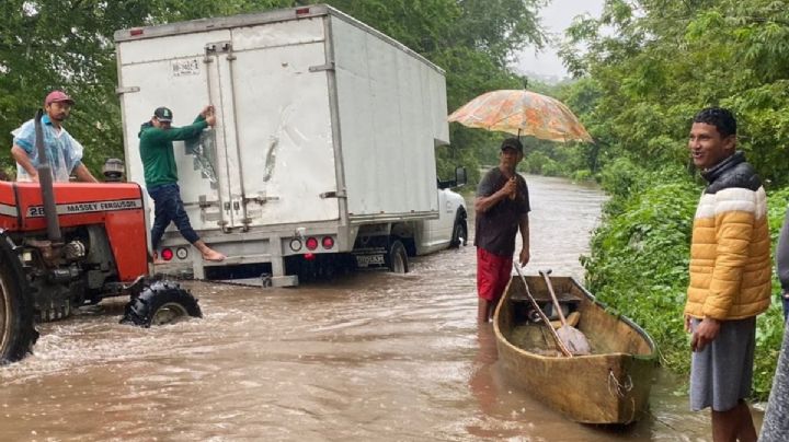 ALERTA: Se esperan fuertes lluvias en OAXACA, con vientos que amenazan con deslaves e inundaciones