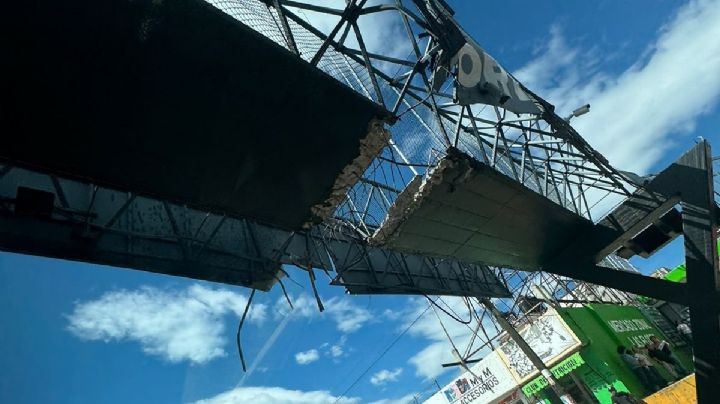 VIDEO | Así fue como una grúa destruyó el puente peatonal en Santa Lucia del Camino, OAXACA