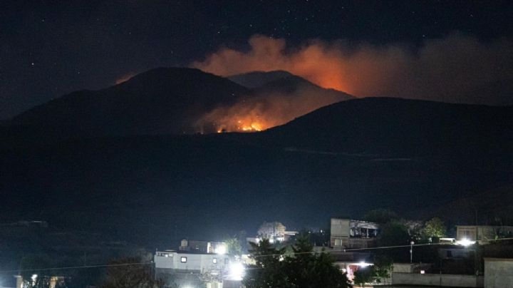 Reportan 5 desaparecidos por incendio forestal de San Lucas Quiaviní en OAXACA