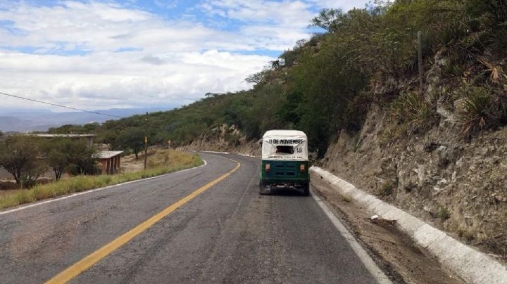 SEMOVI 'castigará con sanciones a mototaxis que circularon en autopista Oaxaca-Puerto Escondido