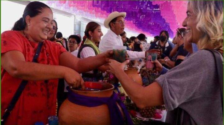 Día de la Samaritana en OAXACA: ¿De dónde viene esta bella tradición en la que se reparten bebidas?