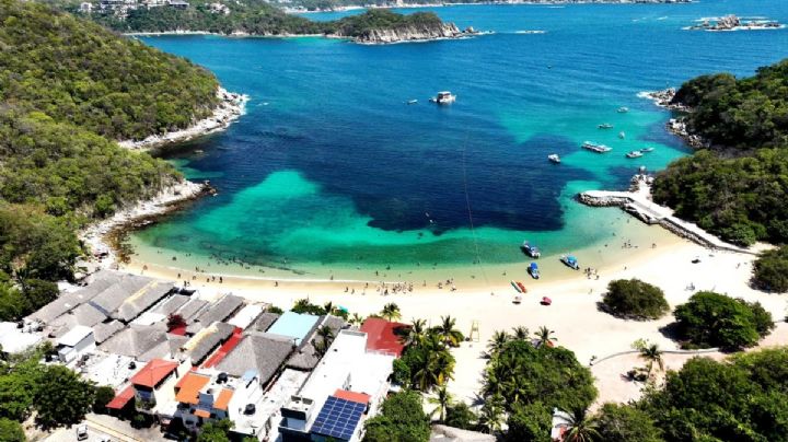 Playa la Entrega en Huatulco es premiada como una de las mejores de México por estas razones