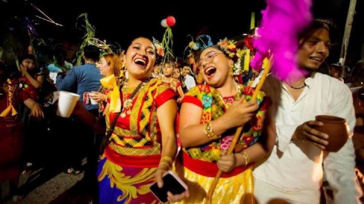 Así se vive la fiesta de Las Velas en honor a San Vicente Ferrer en JUCHITÁN