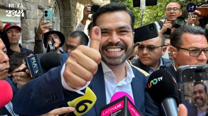 El candidato a la presidencia Jorge Álvarez Máynez emite su voto hoy 2 de junio | FOTOS