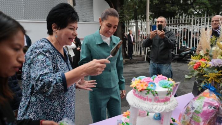 Sheinbaum festeja su cumpleaños y recibe el apoyo de AMLO