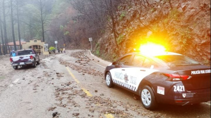 Alerta: carreteras de OAXACA cerradas por deslaves hoy 1 de julio