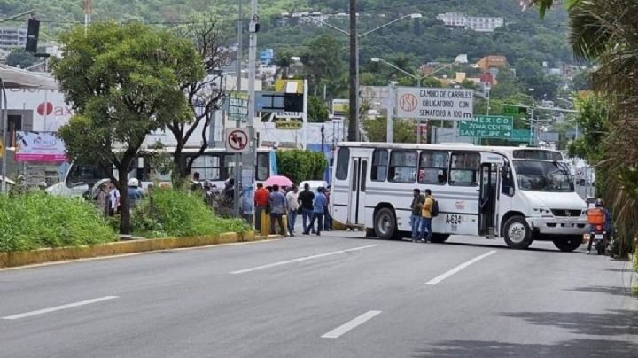 Bloqueos en OAXACA: Maestros de la CNTE vuelven a cerrar las calles hoy 5 de julio