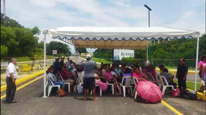 Bloqueos en OAXACA: ¿El Aeropuerto de Huatulco está bloqueado hoy lunes 12 de agosto?