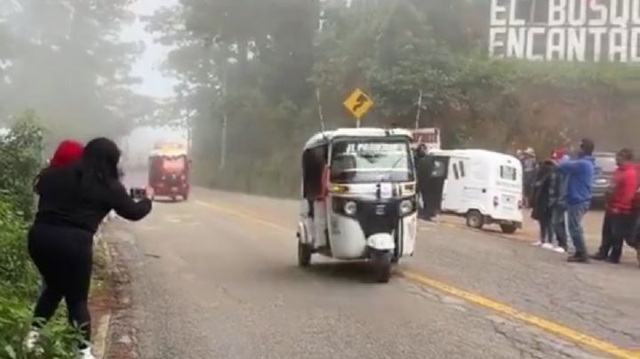 VIDEO | Organizan carrera de mototaxis en San José del Pacífico y llueven críticas