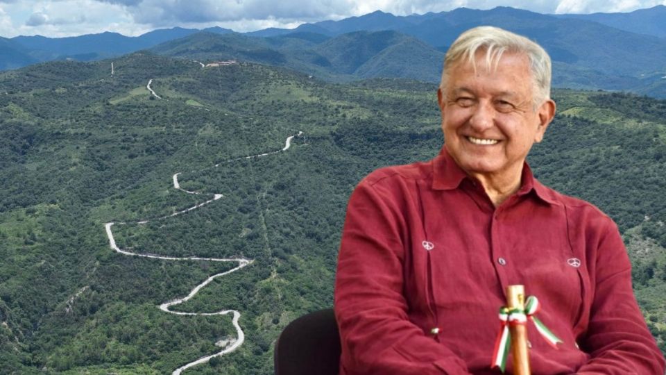 El presidente acudió a OAXACA para rendir cuentas a pocos días de retirarse de la vida política y pública y se despidió emocionado