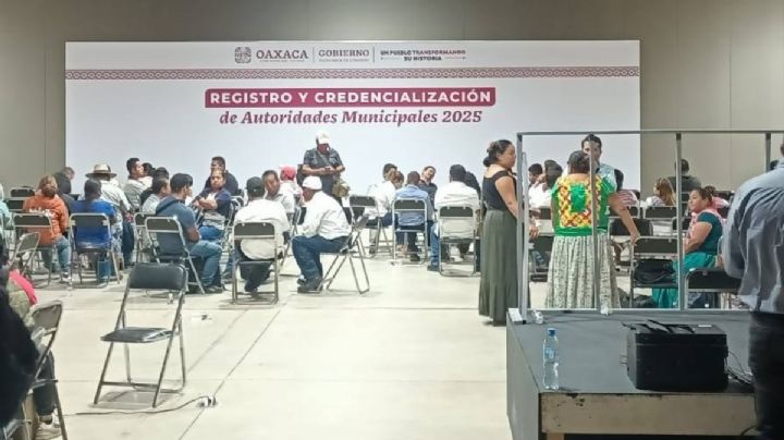 Detienen a presidente y cabildo de San Pedro Ocotepec, OAXACA, mientras se acreditaban en el CCCO