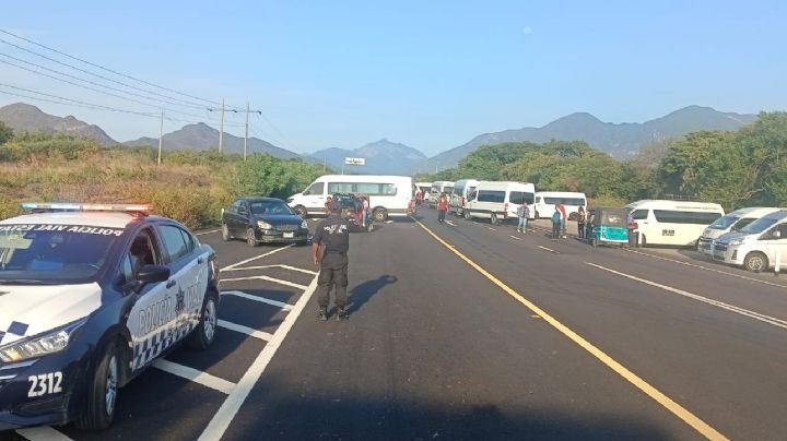 Transportistas del Istmo y Costa de OAXACA suspenden servicios desde este 7 de noviembre; ¿qué rutas serán afectadas?