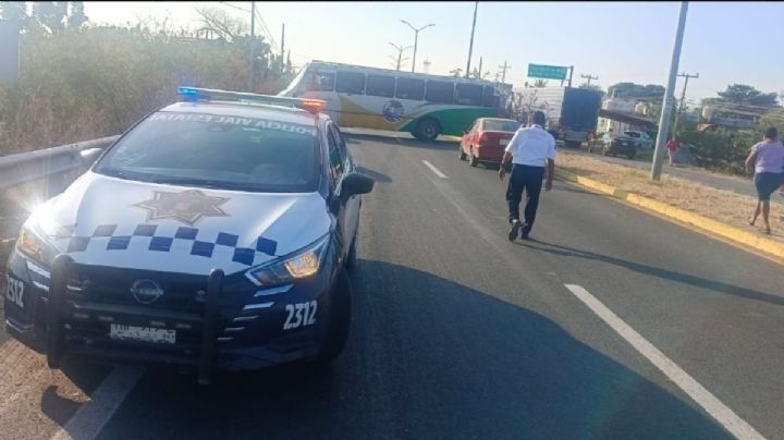 Bloqueos y cierre de carreteras en OAXACA hoy martes 16 de diciembre de 2025