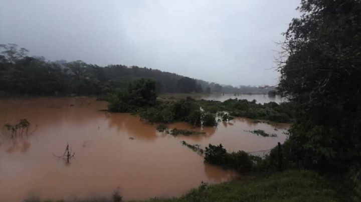 Desbordamiento de río Uxpanapa en OAXACA deja habitantes afectados; Sedena se traslada a la zona